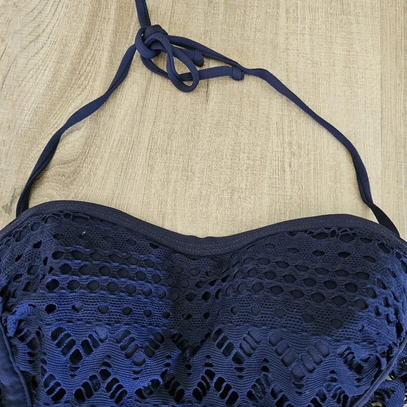 Robin Piccone One Piece Navy Blue Halter Crochet Bathing Swimsuit Size 10 - Picture 4 of 8